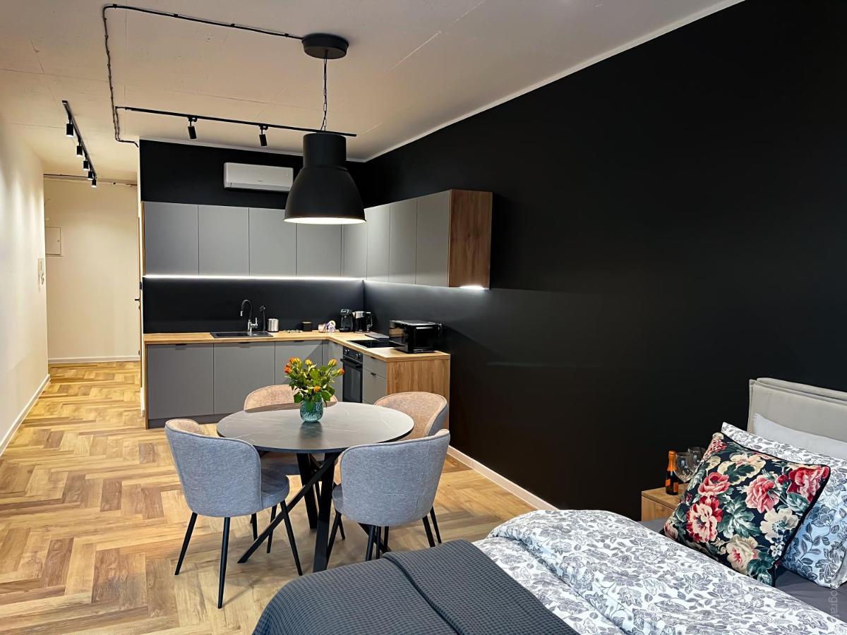 Apartamenty Warowna 2 Пщина Екстер'єр фото